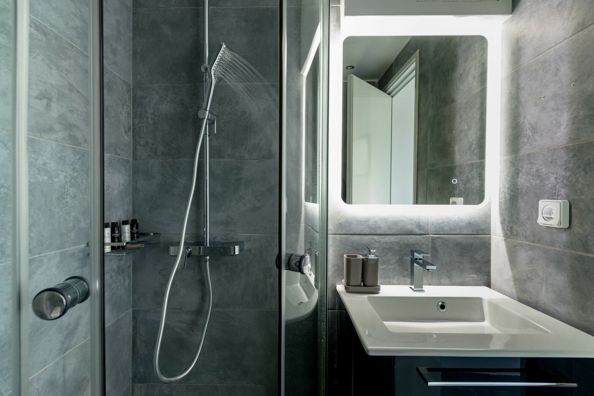 Fos Residential Apartments Афины Экстерьер фото